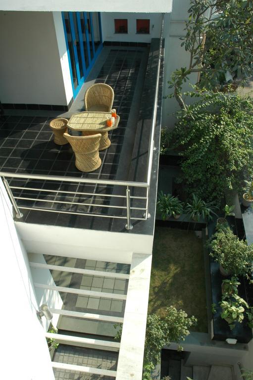 B Nineteen New Delhi Ngoại thất bức ảnh